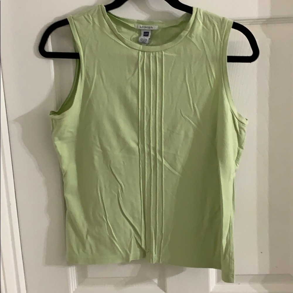 Gap tank top